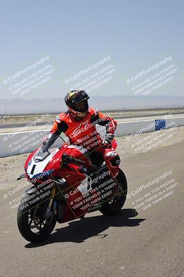 media/Jun-07-2025-TrackDaz (Sat) [[4413525952]]/B Group/grid/